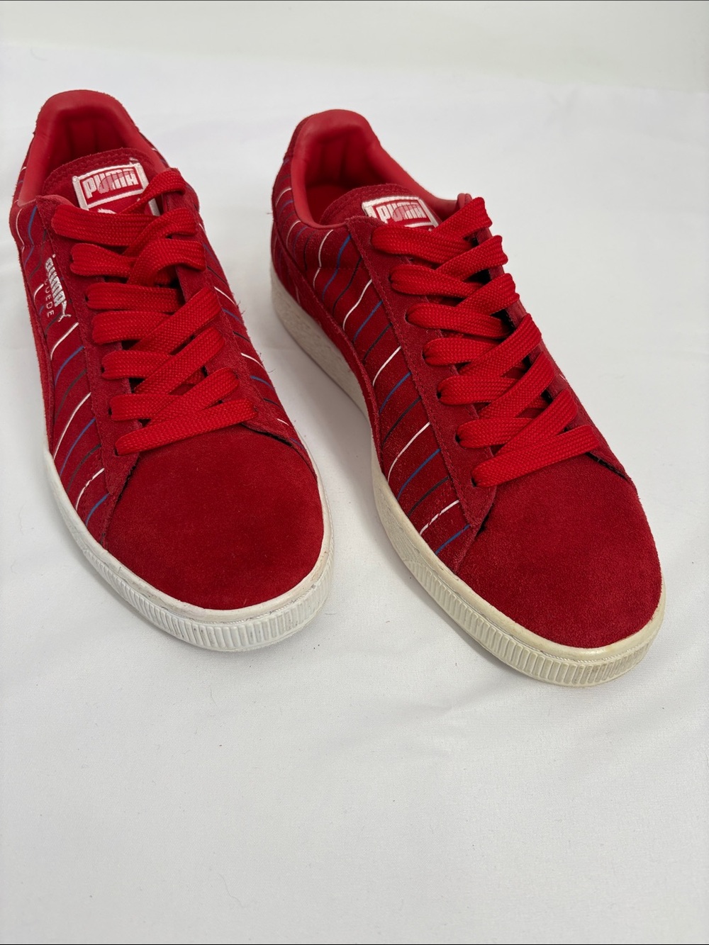 Puma Suede Philly Themed Red Suede Low Top Sneakers Men 10.5